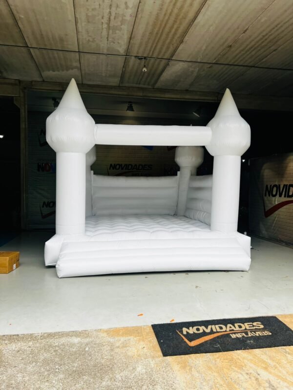Oferta Relâmpago Pula Pula Castelinho branco - Image 2